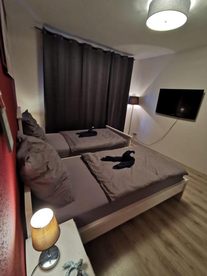 Liebevoll Eingerichtete Ferienwohnung - Zentrale Lage - Netflix & Paytv Βίλχελμσχαφεν Εξωτερικό φωτογραφία