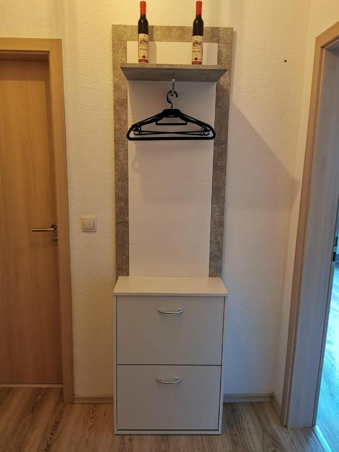 Liebevoll Eingerichtete Ferienwohnung - Zentrale Lage - Netflix & Paytv Βίλχελμσχαφεν Εξωτερικό φωτογραφία